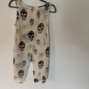 Skull open back tank.